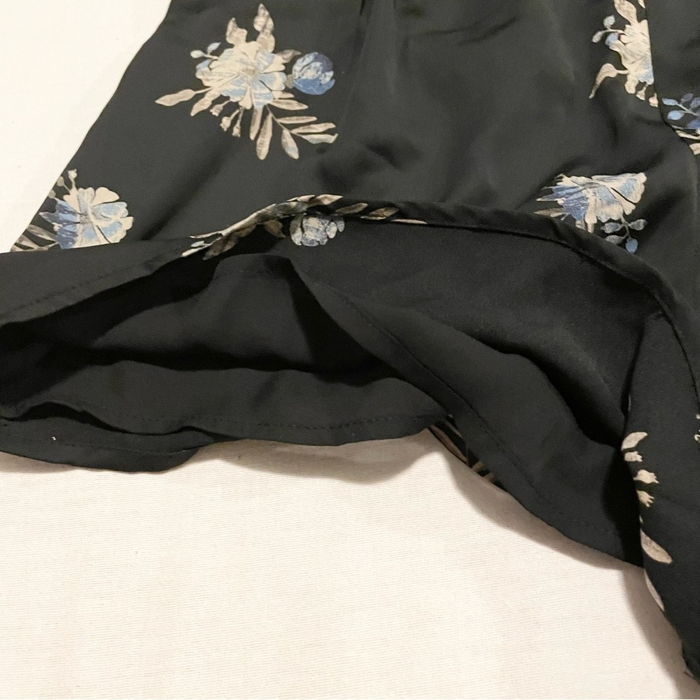Honey Punch Black Floral Romper Kimono Tie Waist Size Large Juniors - Picture 7 of 16